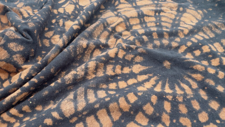 Stencilling — Discharge Dyeing